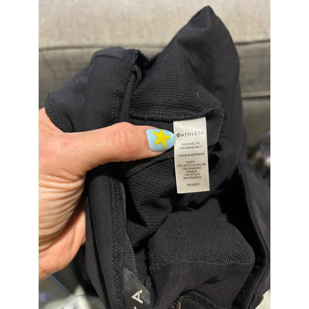 Athleta Headlands Hybrid Cargo II‎ Pants Black High Rise Tapered Womens Size 2